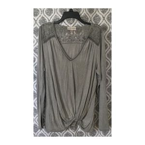 NWOT Knox Rose Long Sleeve Lace Top